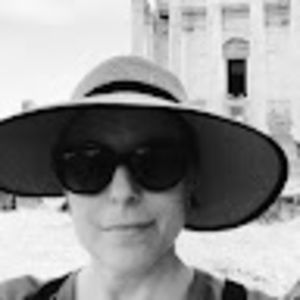 Meet your Posher, Cara